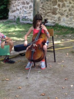 Ana y su cello - MusikalSol 2014